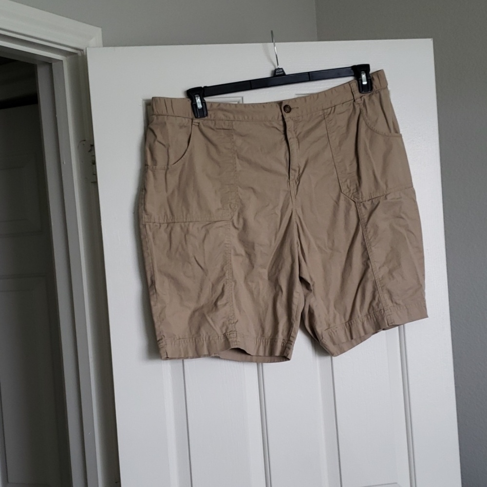 Merona kakhi shorts